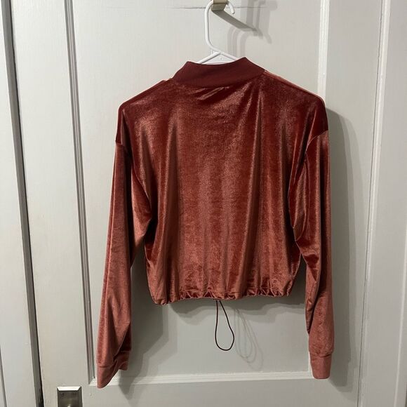 Topshop Rust Cropped High-Neck Sweatshirt - Picture 5 of 5